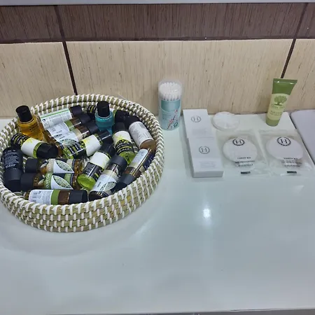 Yanis 3* Bucharest