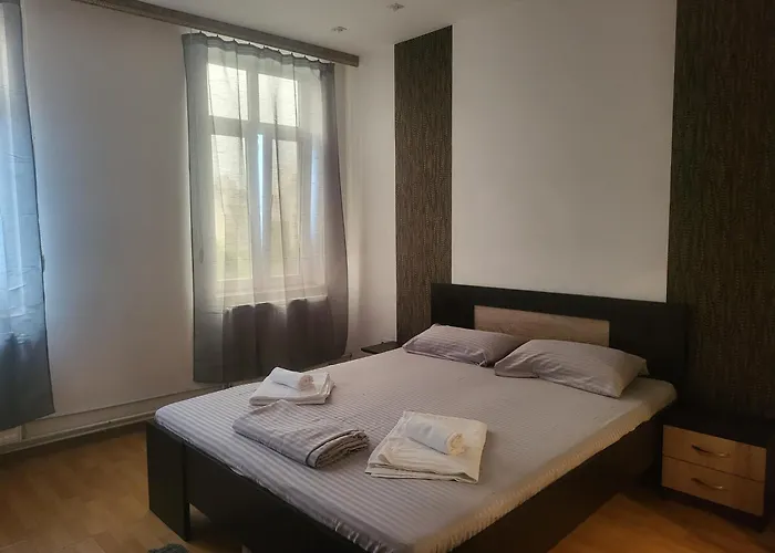 Yanis Appartement 3*