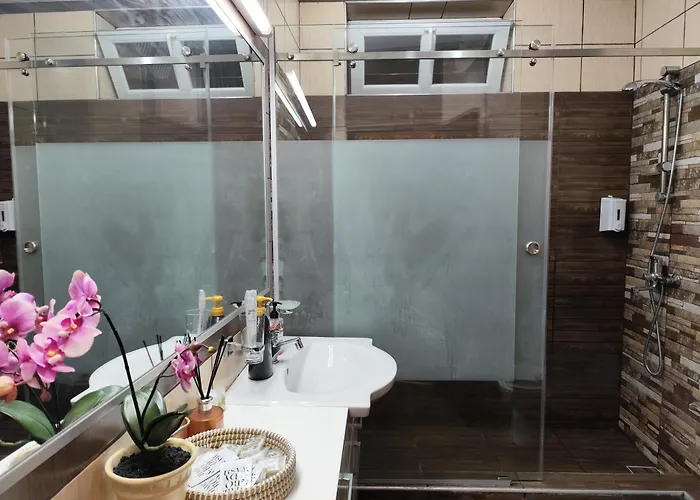 Yanis Apartament Bukareszt
