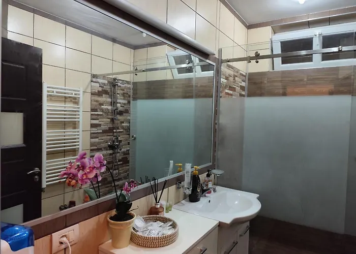 Apartament Yanis Bucureşti